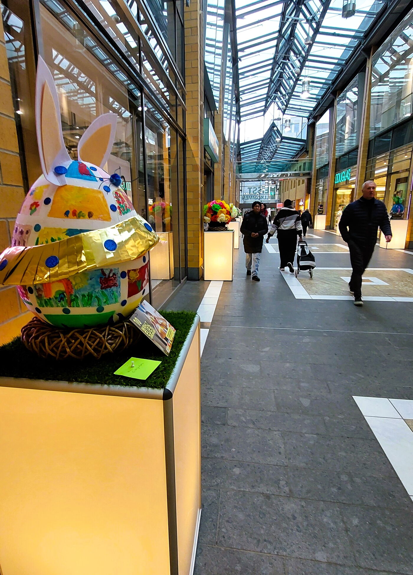 Gebasteltes Osterei Nr.10